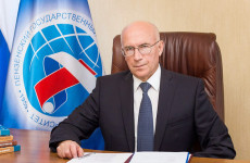 Поздравляем с днём рождения учёного Виктора Усманова!