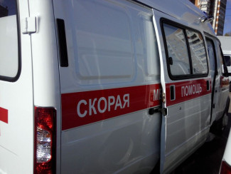 В Пензе после жесткого ДТП увезли в больницу молодую девушку