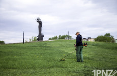 Обновляя память: как Пензенская область готовит мемориалы и площади ко Дню Победы