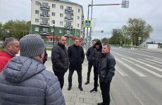 Александр Гришаев потребовал ускорить ремонт дорог на улице Славы