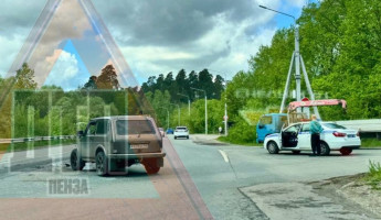 Пензенцы сообщают о жесткой аварии в районе Ахунского переезда