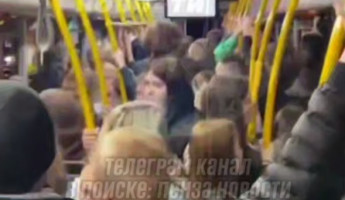 После праздничного салюта в Пензе жители столкнулись с трудностями при возвращении домой