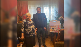 В Пензе ветеранам вручили подарки к 80-летию Победы