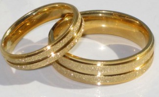 «Хочу я замуж, замуж хочу». Жительница Пензы украла 31 обручальное кольцо