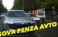Скутериста, которого увезли в больницу после ДТП в Пензе, подрезала машина ДПС. ВИДЕО
