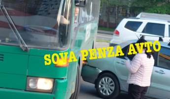 На проспекте Строителей в Пензе случилось ДТП с автобусом