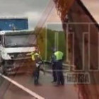 Уснул за рулем. В Пензенской области вылетела встречку огромная фура
