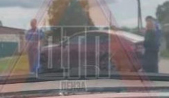 На улице Токарной в Пензе столкнулись две иномарки, на месте работали врачи