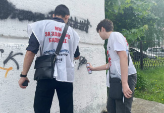 В Октябрьском районе Пензы закрасили более 160 надписей с рекламой наркотиков