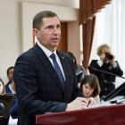 Глава Пензы Олег Денисов поздравил школьников с последним звонком