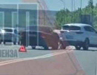 На улице Окружной в Пензе осложнено движение из-за ДТП