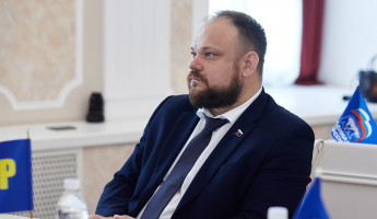 Не забудьте поздравить! День рождения у депутата Александра Васильева
