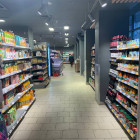 В Пензе молодая девушка обчистила продуктовый магазин