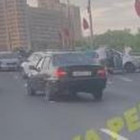Серьезное ДТП на улице 8 Марта в Пензе: дорога усыпана обломками
