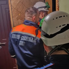 Пензенские спасатели помогли полицейским попасть в квартиру на улице Кижеватова