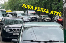 В Пензе из-за серьезного ДТП парализовало улицу Лермонтова