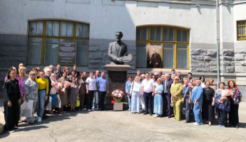 В Пензе открыли памятник Константину Савицкому