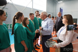 Вадим Супиков и Евгений Люлин наградили победителей спортивного фестиваля