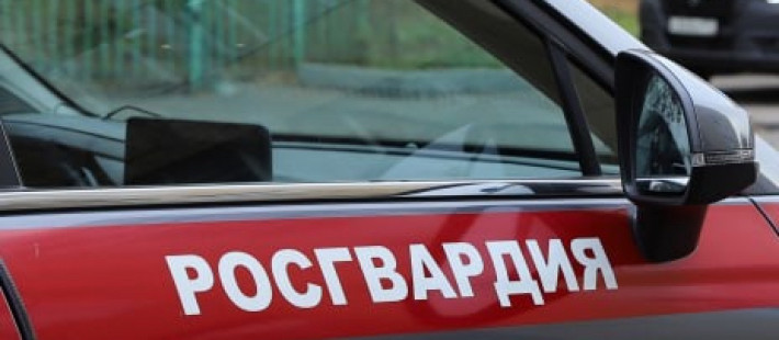 В Пензе задержали пьяного хулигана, устроившего дебош в сауне В Пензе задержали пьяного хулигана, устроившего дебош в сауне