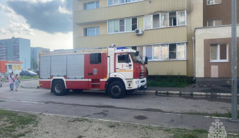 На улице Чапаева в Пензе из горящей многоэтажки эвакуировали 15 человек
