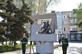 В Пензе открыли памятный знак участникам специальной военной операции