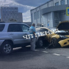 Серьезное ДТП на улице Максима Горького в Пензе: разбились две машины