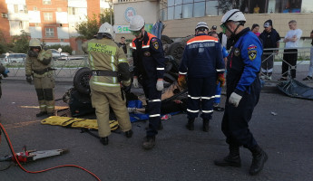 Обнародованы фото с места жуткой аварии на улице Калинина в Пензе