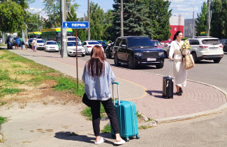 В Пензе порядка 200 человек ожидают вылета в Санкт-Петербург