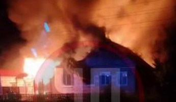 Страшный пожар под Пензой тушили более 20 человек