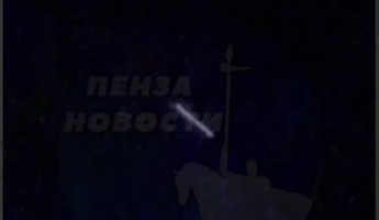 Пензенцев напугал длинный светящийся объект в небе