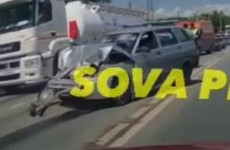 На улице Аустрина в Пензе разбился легковой автомобиль
