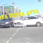 Под Пензой легковушка врезалась в машину правоохранителей