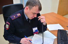 В Заречном молодой мужчина подарил аферисту около 2 миллионов рублей