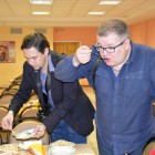 В Пензе журналисты, депутаты и активные граждане продегустировали школьное питание