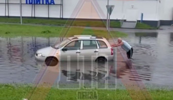 Мощный ливень затопил улицы Пензы