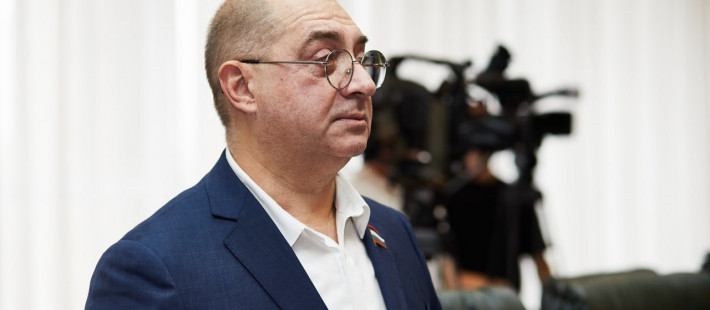 День рождения! Праздник отмечает депутат и народный артист России Сергей Казаков