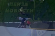 В Пензе с четвёртого этажа выпала пятилетняя девочка