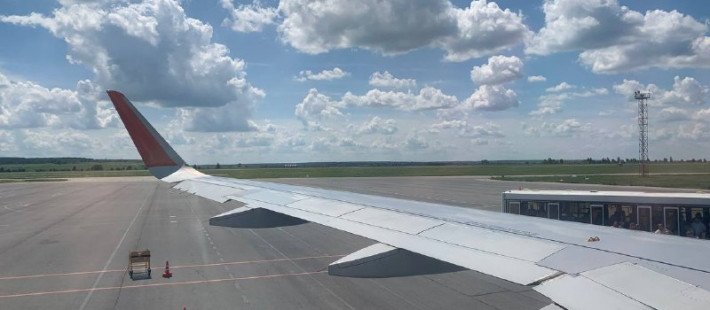 На самолете, который летел из Пензы в Москву, отказала система безопасности На самолете, который летел из Пензы в Москву, отказала система безопасности