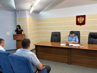 Пензенские прокуроры обсудили рыночную ситуацию с представителями торговли