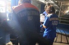 Под Пензой спасатели помогли ребенку, рука которого застряла в монетоприемнике