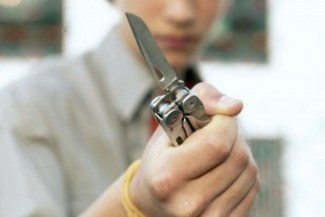 В Пензенской области 17-летний подросток, угрожая ножом, ограбил магазин