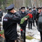 Пензенские полицейские почтили память погибших сотрудников ОВД