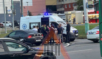 На окраине Пензы случилась жесткая авария с мотоциклом