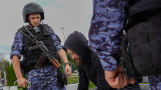 В Пензе 18-летний неадекват устроил кровавые разборки со своей девушкой