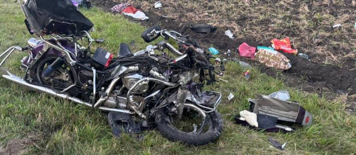 Два человека погибли в жутком ДТП с мотоциклом и фурой в Пензенской области Два человека погибли в жутком ДТП с мотоциклом и фурой в Пензенской области