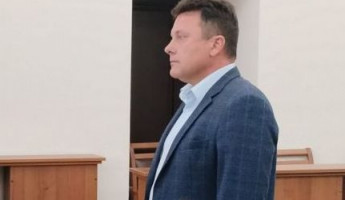 Экс-глава Бессоновского района признал вину в злоупотреблении должностными полномочиями