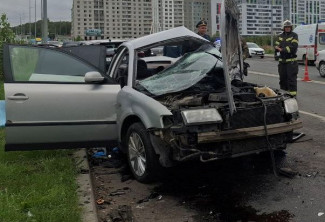 Опубликованы фото с места ДТП под Пензой, где погибли двое взрослых и ребенок