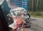 Жуткое ДТП в Пензенской области: легковушку расплющило фурами