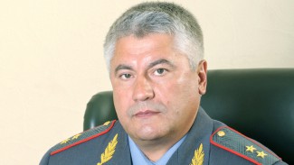 Владимир Колокольцев поздравил пензенских полицейских с профессиональным праздником