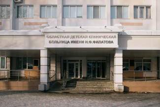 Семь молодых врачей трудоустроились в детскую больницу Пензенской области